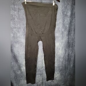 ✨️3/$25✨️ Seraphine Maternity Leggings